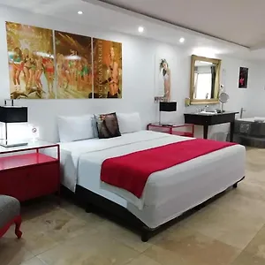 Hotel Essenzia De
