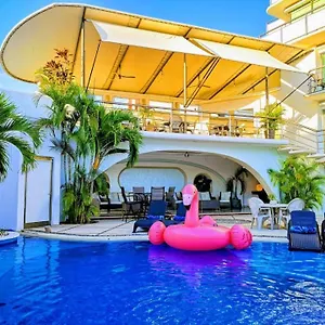 Hotel Blue Star